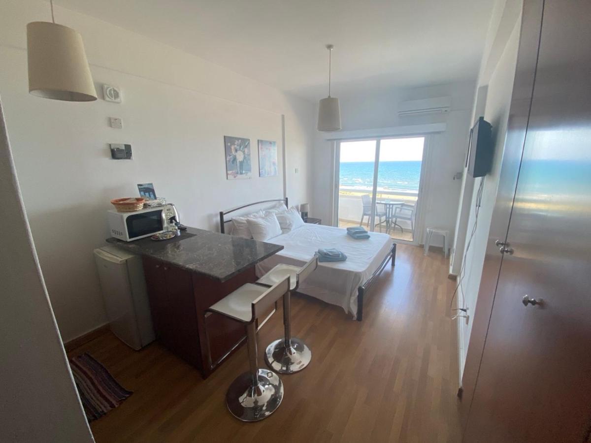 Alex Beach Apartment 33 Lárnaka Kültér fotó