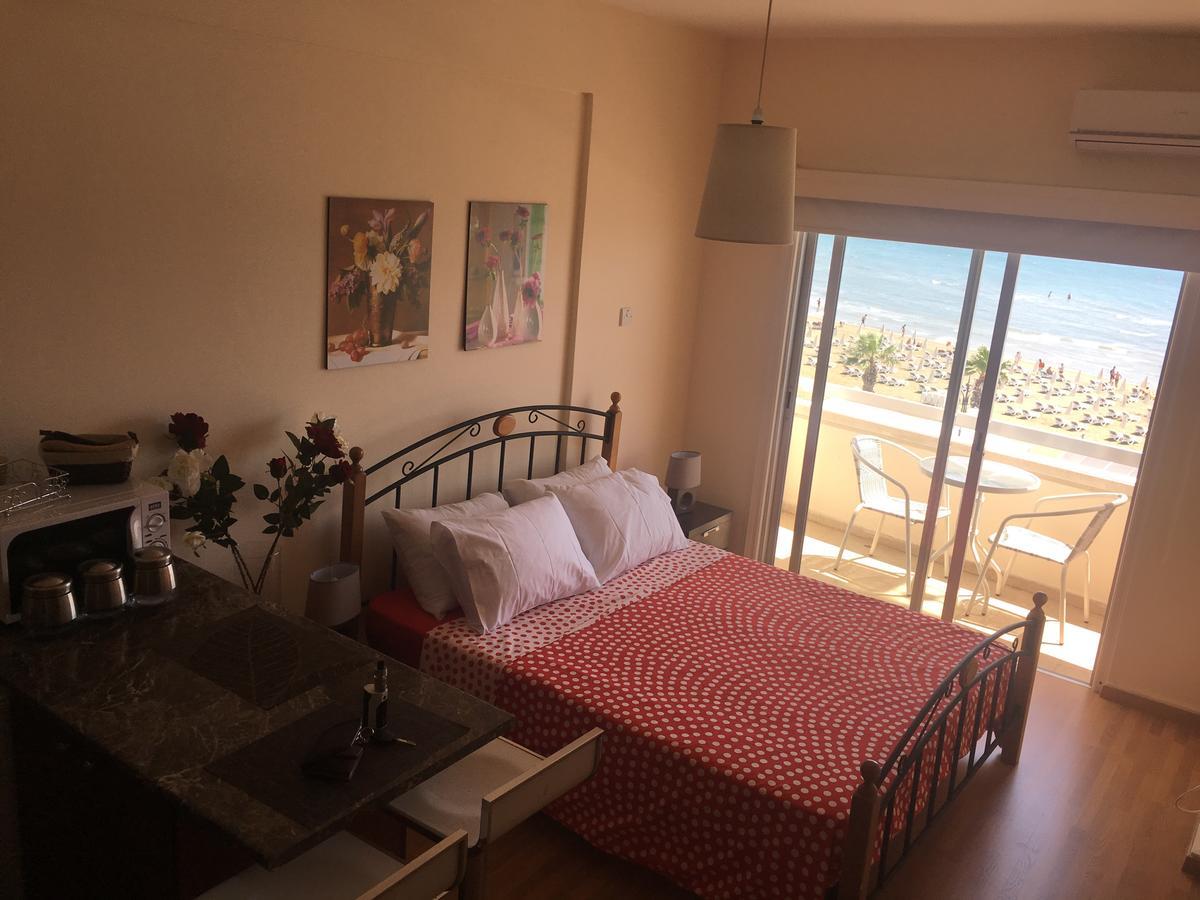 Alex Beach Apartment 33 Lárnaka Kültér fotó